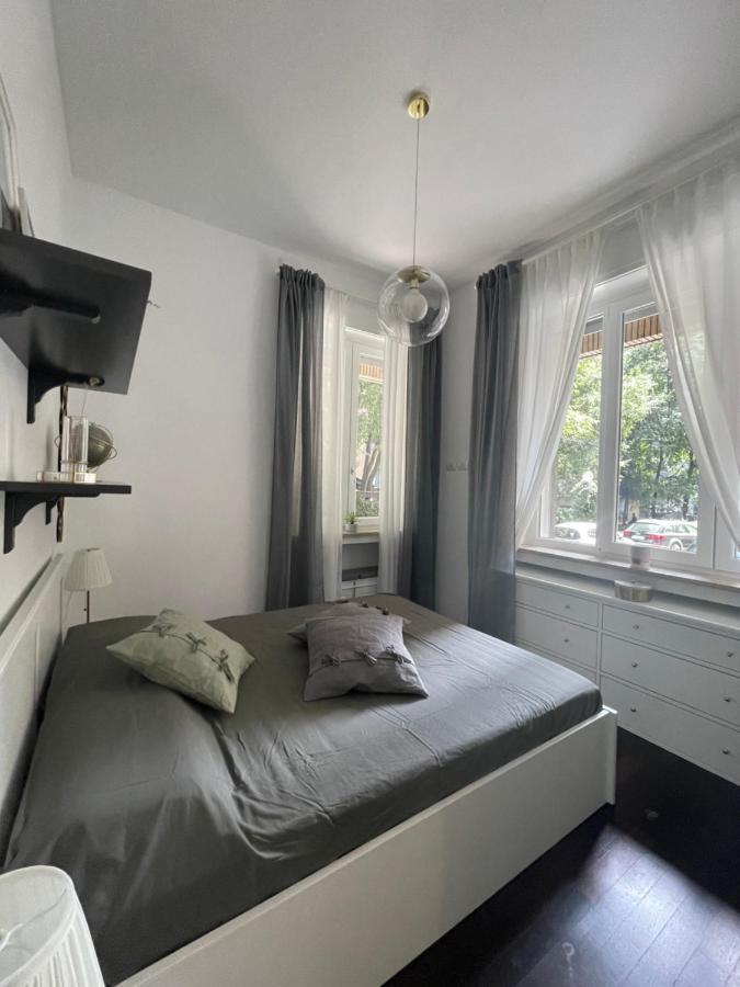 Bilocale Di Prestigio: Milano Centro Διαμέρισμα Εξωτερικό φωτογραφία