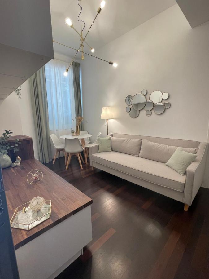 Bilocale Di Prestigio: Milano Centro Διαμέρισμα Εξωτερικό φωτογραφία