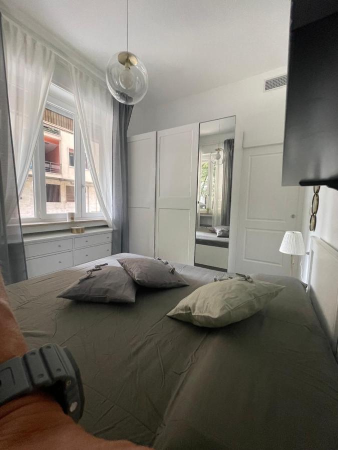 Bilocale Di Prestigio: Milano Centro Διαμέρισμα Εξωτερικό φωτογραφία