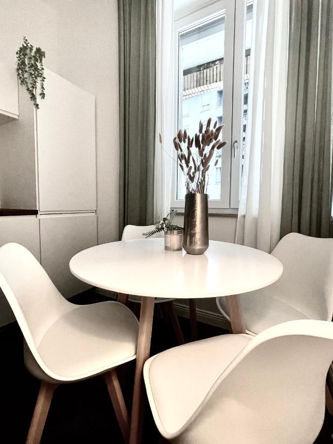 Bilocale Di Prestigio: Milano Centro Διαμέρισμα Εξωτερικό φωτογραφία